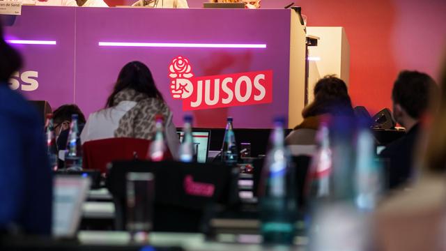 Rentenstreit: Designierte Juso-Bundesvize warnt vor Kürzung bei Rente