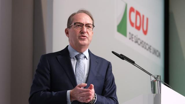 Proteste in Gießen: Dobrindt kritisiert Gewalt bei Demos in Gießen