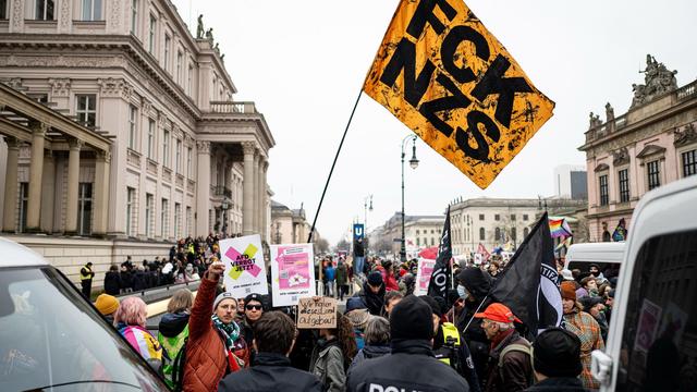 Demonstration: Rund 300 Polizisten für rechtsextreme Demo im Einsatz