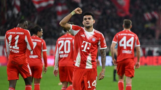 Fußball-Bundesliga: Später Bayern-Sieg gegen St. Pauli - Drama in Berlin