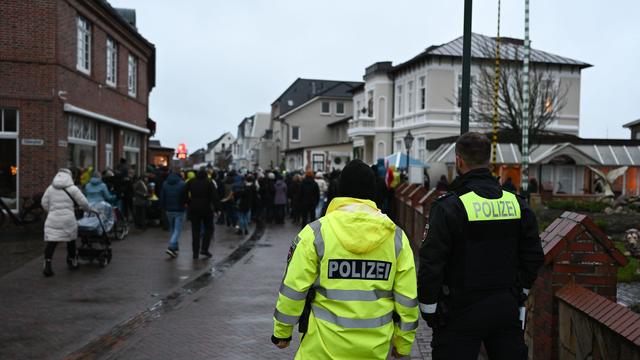 Nach Kritik an Nikolausbrauch: Kein Schlagen mehr mit Kuhhörnern bei Klaasohm auf Borkum