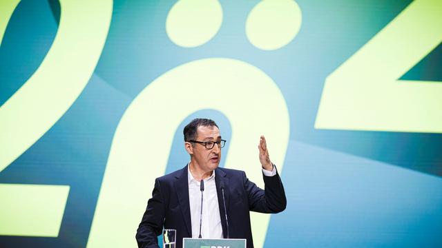 Parteitag: "Wir können Auto" – Özdemir wirbt für bodenständige Grüne