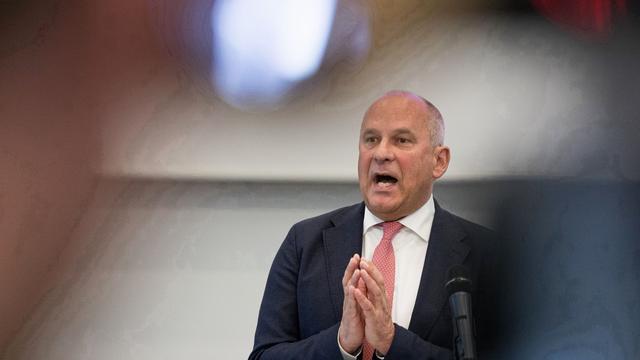 Proteste gegen AfD: Innenminister zieht Bilanz zu Polizei-Großeinsatz in Gießen