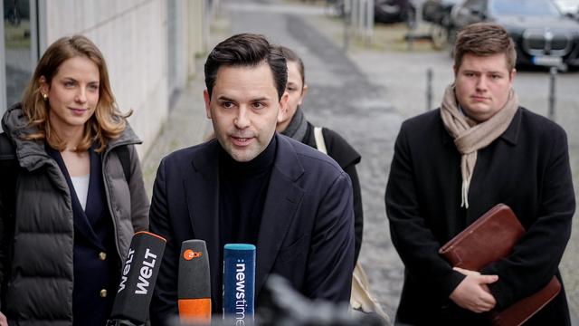 Rentenstreit: Junge Gruppe: Weiter Nein zum Rentenpaket - Abstimmung offen