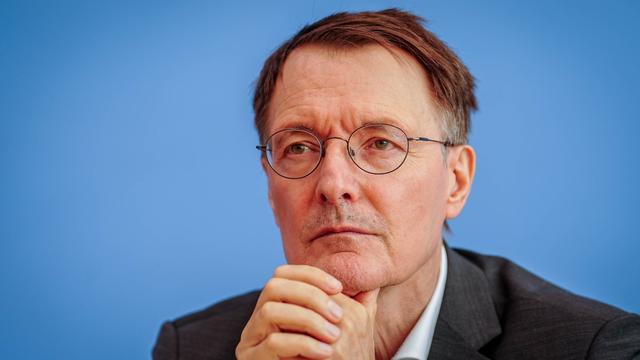 Gefährdung von Politikern: Lauterbach war von Entführungsplänen schockiert