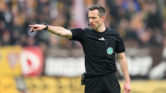 2. Fußball-Bundesliga: Rassistischer Vorfall in Dresden: DFB lobt Schiris und Clubs