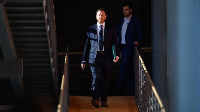 Flugverkehr: Ryanair-Rückkehr? Sachsen drängt auf niedrigere Flugabgaben