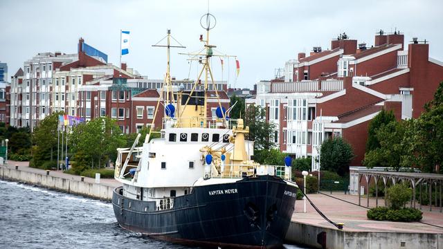 Wilhelmshaven: Brand auf Schiff 