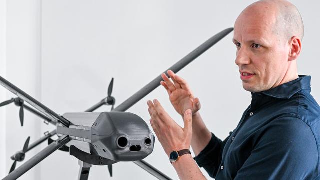 Industrie und Verteidigung: Drohnenbauer Helsing und Schaeffler wollen zusammenarbeiten