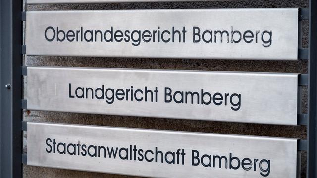 Langwieriges Verfahren: Klage um möglichen Impfschaden - OLG verschiebt Entscheidung