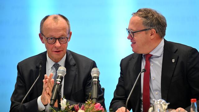 Kanzler bei Kabinettssitzung: Merz startet Antrittsbesuch in Thüringen