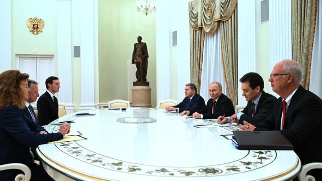 Gespräche über Ukraine-Krieg: Putin: Wenn Europa kämpfen will, ist Russland bereit