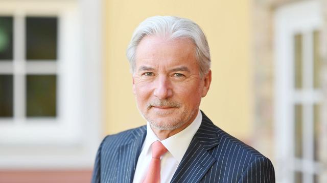 Oberbürgermeister: Baden-Badens Rathauschef ist dienstunfähig