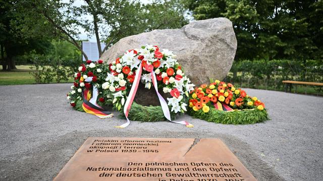 Geschichte: Bundestag drängt auf Denkmal für polnische Kriegsopfer