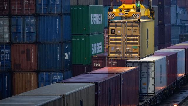 Konjunkturflaute: Umfrage: Jeder Fünfte sorgt sich um seinen Job im Südwesten