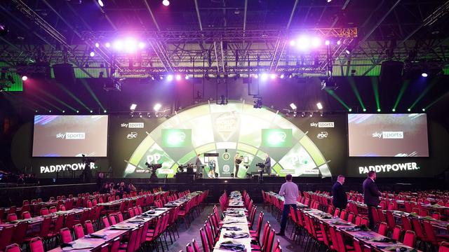 Turnier am Jahresende: Ally Pally statt Saudi-Arabien: Darts-WM bleibt in London