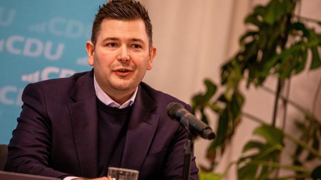 Landtagswahl: CDU-Generalsekretär: "Wir gewinnen alle 70 Wahlkreise!"