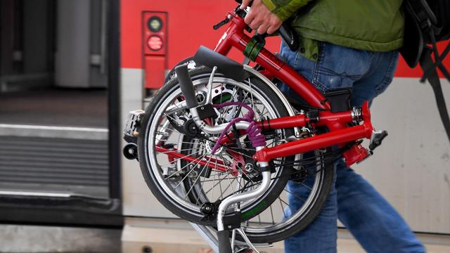 Öffentliche Verkehrsmittel: Faltrad-Mitnahme: Keine 