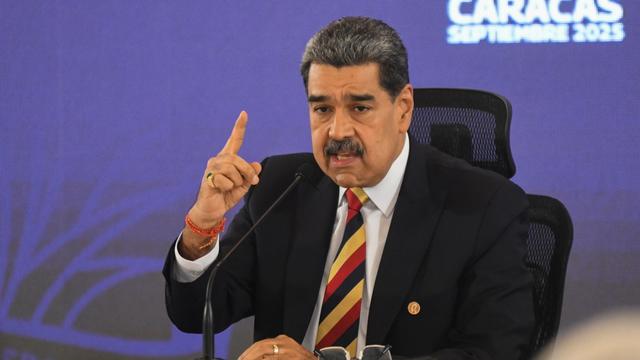 Konflikt in Venezuela: Maduro schildert Telefonat mit Trump als 