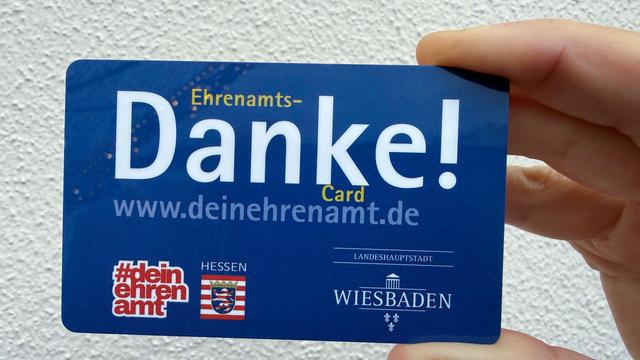 Gesellschaft: Mehr als 22.000 Ehrenamtskarten in Hessen vergeben
