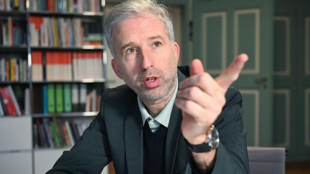 Datenschutzverfahren: Streit um Amtsblatt: Palmer kritisiert Datenschutzverfahren