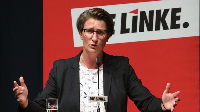 Rücktritt: Deutschland-Fahnen abgerissen - Politikerin tritt zurück