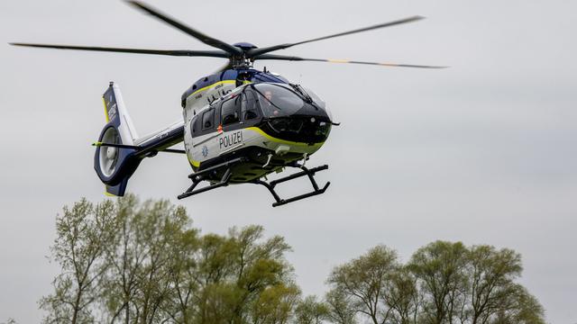 Polizei: Grüne kritisieren hohe Kosten für Hubschrauber-Umzug
