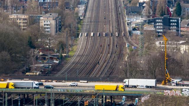 Bahn: Bahnstrecke in Duisburg muss ein fünftes Mal gesperrt werden