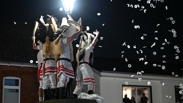 Traditionsfest: Friedliches Klaasohm-Fest auf Borkum ohne Kuhhorn-Schlagen