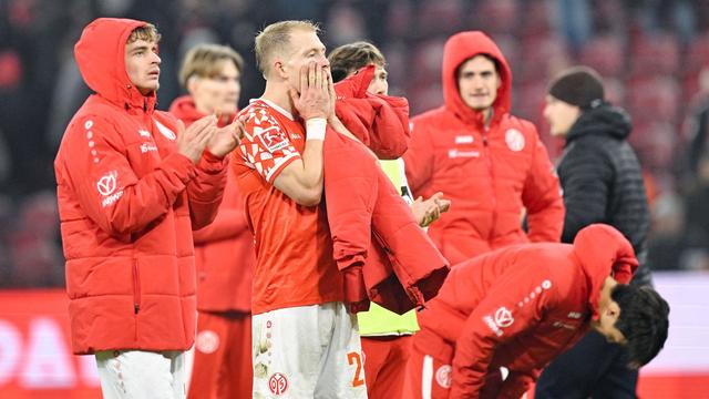 Fußball-Bundesliga: Sportdirektor: Neuer Mainz-Trainer soll am Montag starten