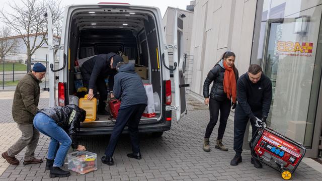 Sammelaktionen vor Weihnachten: Feuerlöscher statt Schuhe - Gezielte Hilfe für die Ukraine