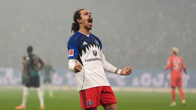 Fußball-Bundesliga: Derbyheld Poulsen: "Ich kann jetzt meine Karriere beenden"