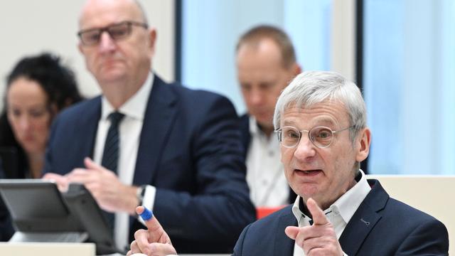 Koalitionskrise: AfD will Woidke wegen BSW-Krise zur Vertrauensfrage bewegen