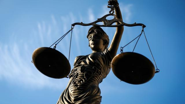 Justiz: Rechtliches rund um Dienstunfähigkeit von Lehrern