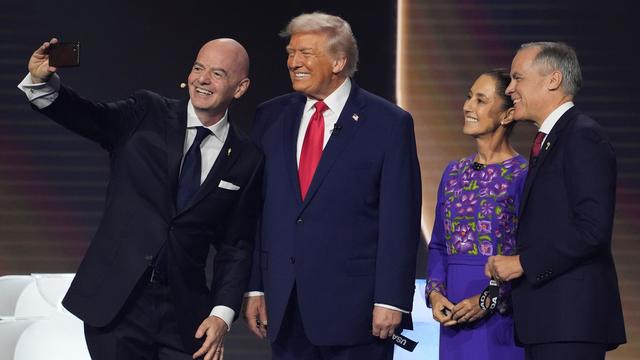 Kritik an FIFA-Präsident: Zu nah an Trump? Organisation mit Beschwerde gegen Infantino