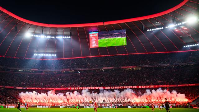 Champions League: Pyrotechnik beim Bayern-Spiel: Fan und Polizist verletzt