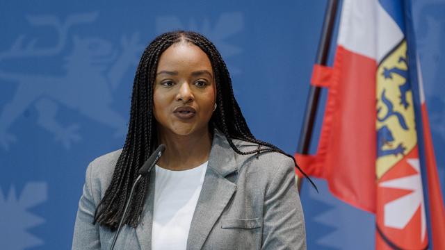 Politik für ältere Menschen: Touré will gegen Einsamkeit im Alter vorgehen