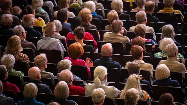 Bevölkerungsentwicklung: Deutschland altert rasant – Zahl der Rentner steigt deutlich