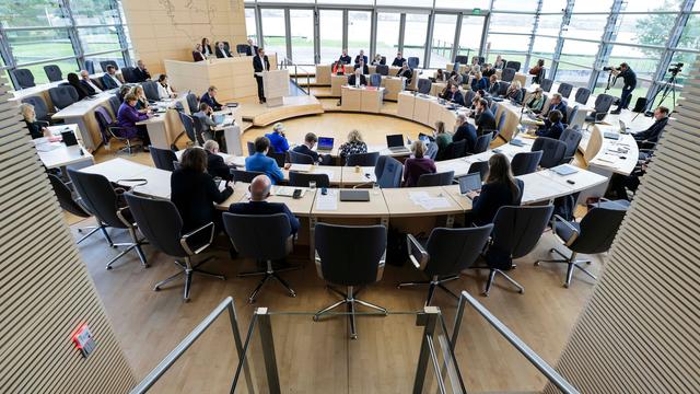 Schulpolitik: Landtag will sich Thema Neurodivergenzen im Ausschuss nähern