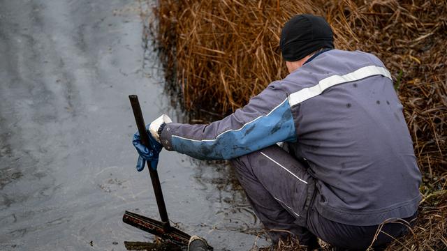 Unglück: Aus Pipeline schießen 200.000 Liter Öl – Sorge um die Umwelt