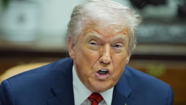 Bieterkampf um Medienkonzern: Trump spricht sich für den Verkauf von CNN aus