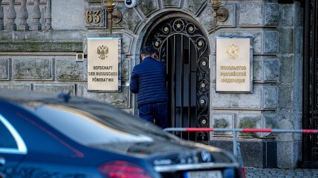 Desinformationskampagne: Cyberangriff: Regierung bestellt Russlands Botschafter ein