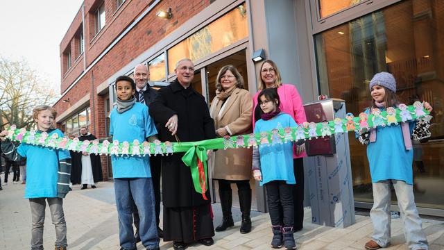 25-Millionen-Euro-Projekt: Erzbistum weiht neue katholische Schule Sophien-Campus ein