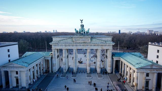 Ukraine-Diplomatie: Wegen Staatsbesuch: Bahnhof Brandenburger Tor gesperrt