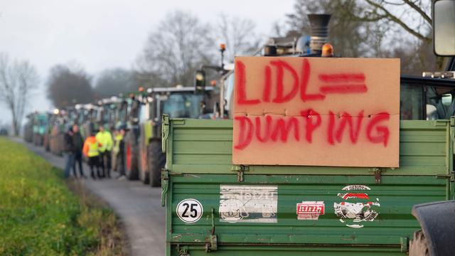 Protest gegen Preise: Bauern protestieren gegen Lidl-Preise