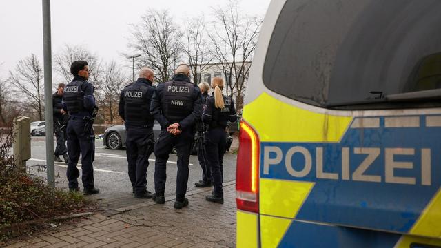 Lüdenscheid: Mutter und Kind mit Auto erfasst - Kind außer Lebensgefahr