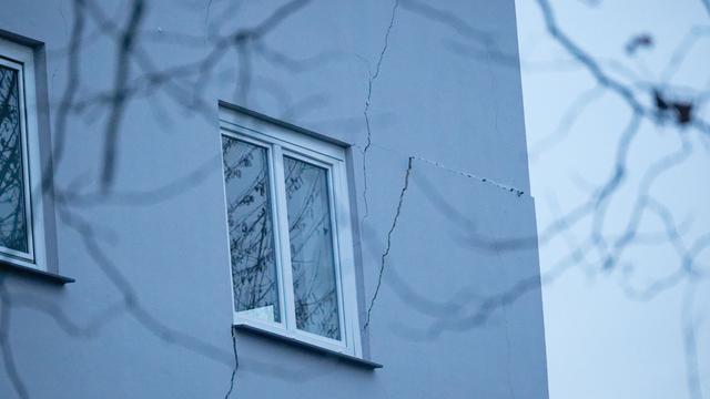 Notfälle: Hohlräume im Erdreich - Wuppertaler Grundschule wieder offen