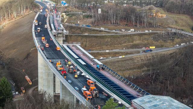 Verkehr: IW: Milliardenschaden durch Sperrung der Rahmedetalbrücke