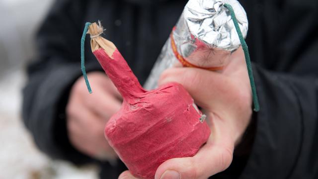 Silvester: Polizei stoppt Böller-Verkauf per Messenger