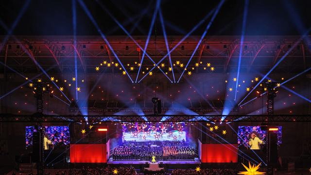 Adventsmusik im Fußballstadion: Adventskonzert im Stadion von Dynamo Dresden
